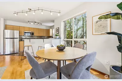 412 11th Avenue #206, Seattle, WA 98122 - Photo 9