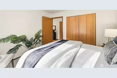 412 11th Avenue #206, Seattle, WA 98122 - Photo 15