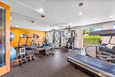 412 11th Avenue #206, Seattle, WA 98122 - Photo 23