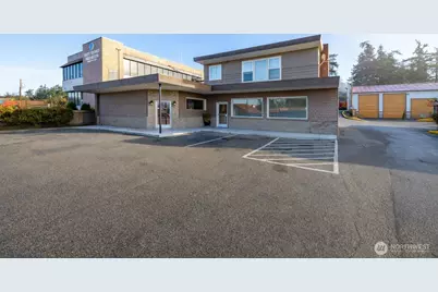 746 NE Midway Boulevard, Oak Harbor, WA 98277 - Photo 1
