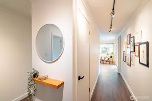 732 11th Ave E, Seattle, WA 98102 - Photo 15