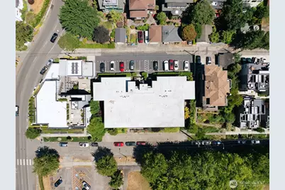 732 11th Avenue E #302, Seattle, WA 98102 - Photo 29