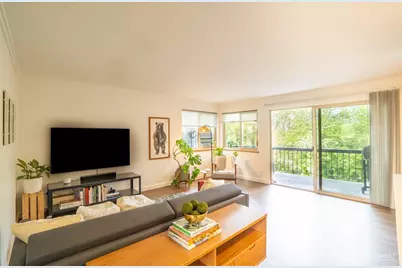 732 11th Avenue E #302, Seattle, WA 98102 - Photo 3