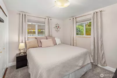 4726 S Victor Street, Seattle, WA 98178 - Photo 17