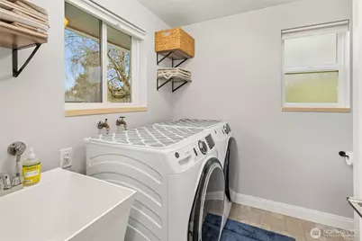 4726 S Victor Street, Seattle, WA 98178 - Photo 21