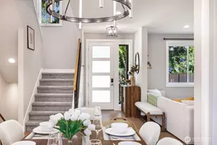 8021 NE 127th Ln, Kirkland, WA 98034 - Photo 3