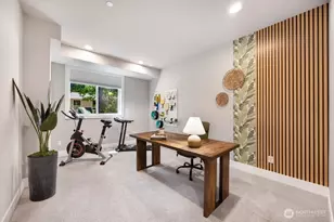 8021 NE 127th Ln, Kirkland, WA 98034 - Photo 17