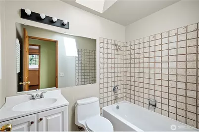 10122 50th Place W, Mukilteo, WA 98275 - Photo 17