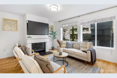 500 Aloha Street #211, Seattle, WA 98109 - Photo 3