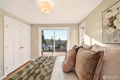 10729 2nd Avenue NW, Seattle, WA 98177 - Photo 13