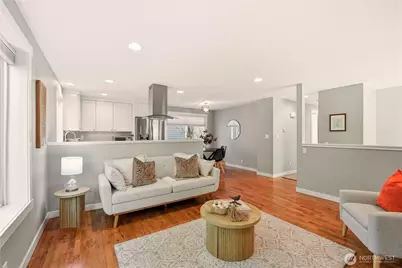 10729 2nd Avenue NW, Seattle, WA 98177 - Photo 5