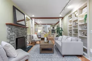 7626 NE 8th St, Medina, WA 98039 - Photo 15