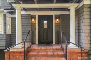 7626 NE 8th St, Medina, WA 98039 - Photo 3