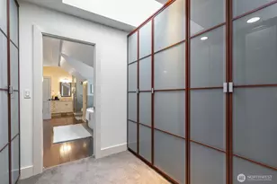 7626 NE 8th St, Medina, WA 98039 - Photo 25