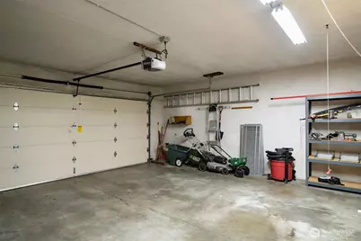 2324 E 17th Street, Bremerton, WA 98310 - Photo 29