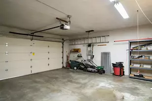 2324 E 17th St, Bremerton, WA 98310 - Photo 29