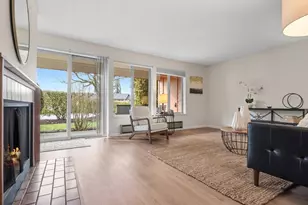 23405 Lakeview Dr, Mountlake Terrace, WA 98043 - Photo 15