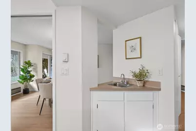 23405 Lakeview Drive #H106, Mountlake Terrace, WA 98043 - Photo 9