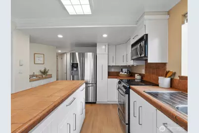 23405 Lakeview Drive #H106, Mountlake Terrace, WA 98043 - Photo 7