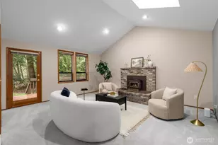 18557 W Lake Desire Dr SE, Renton, WA 98058 - Photo 17