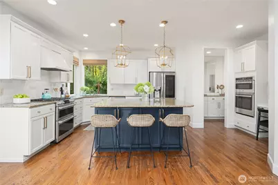 1111 272nd Place SE, Sammamish, WA 98075 - Photo 11