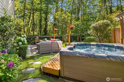 1111 272nd Place SE, Sammamish, WA 98075 - Photo 31