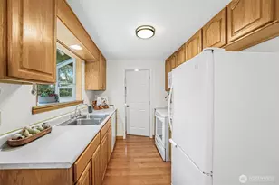 15306 25th Ave E, Tacoma, WA 98445 - Photo 11