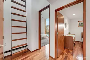 209 12th Ave E, Seattle, WA 98102 - Photo 37