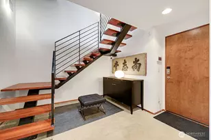 209 12th Ave E, Seattle, WA 98102 - Photo 7