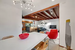 209 12th Ave E, Seattle, WA 98102 - Photo 19