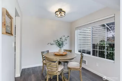 7821 196th Street SW #B, Edmonds, WA 98026 - Photo 9