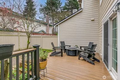 7821 196th Street SW #B, Edmonds, WA 98026 - Photo 5