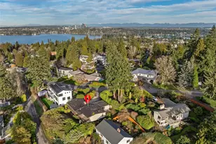 2707 70th Ave SE, Mercer Island, WA 98040 - Photo 5