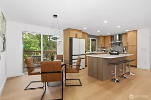 10500 NE 136th Pl, Kirkland, WA 98034 - Photo 7