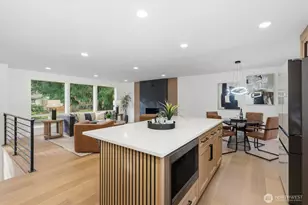 10500 NE 136th Pl, Kirkland, WA 98034 - Photo 11