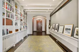 1223 Spring St, Seattle, WA 98104 - Photo 3