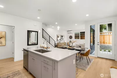 9223 A 14th Avenue NW, Seattle, WA 98117 - Photo 9