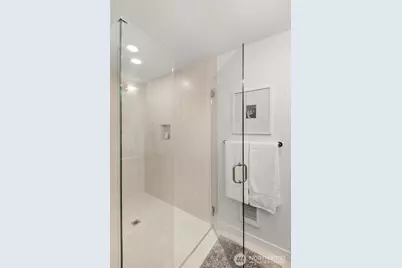 9223 A 14th Avenue NW, Seattle, WA 98117 - Photo 21