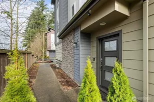 2110 129th Pl SW, Everett, WA 98204 - Photo 3