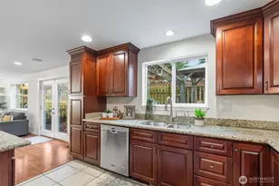 6107 S Fountain St, Seattle, WA 98178 - Photo 7