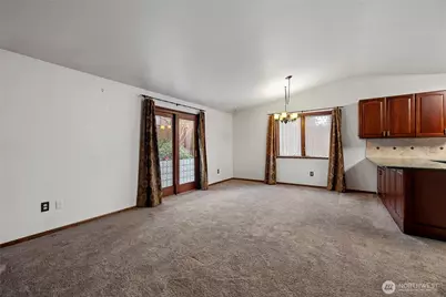 5032 122nd Street SE, Everett, WA 98208 - Photo 5