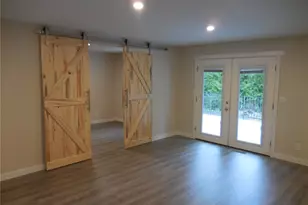 650 SW Dogwood Rd, Port Orchard, WA 98367 - Photo 15