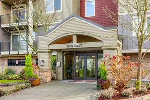 6800 132nd Pl SE, Newcastle, WA 98059 - Photo 3