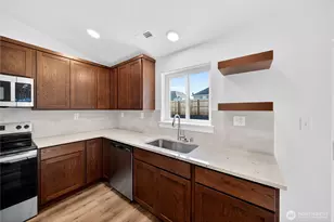 108 N Saratoga Way, Moses Lake, WA 98837 - Photo 3