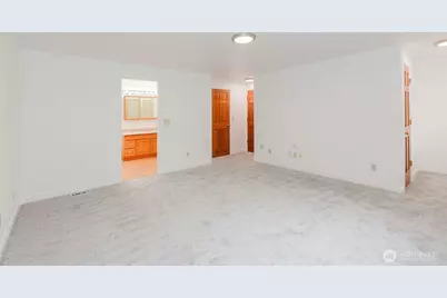 16326 SE Auburn-Black Diamond Road, Auburn, WA 98092 - Photo 19