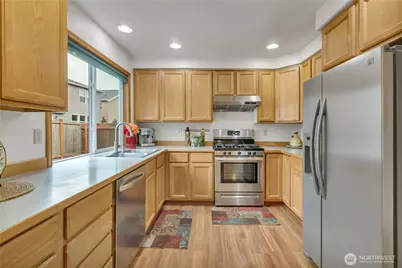 26424 107th Avenue SE, Kent, WA 98030 - Photo 13