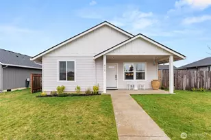 412 Herren Ave, Winlock, WA 98596 - Photo 1