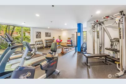 1120 Spring Street #1301, Seattle, WA 98104 - Photo 33