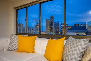 1120 Spring St, Seattle, WA 98104 - Photo 7