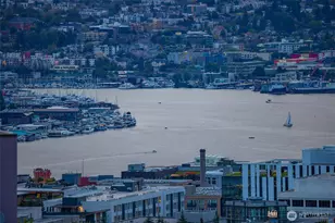 1120 Spring St, Seattle, WA 98104 - Photo 3